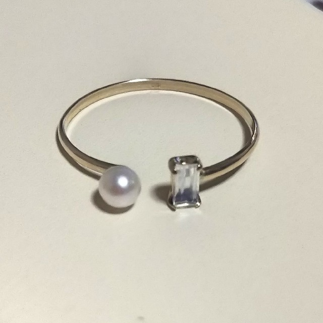 あこや真珠 ブルームーンストーン ゴールドリング レディースのアクセサリー(リング(指輪))の商品写真