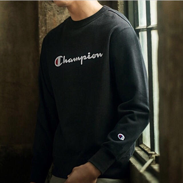 Champion(チャンピオン)の【新品タグ付】Champion スウェットプルオーバー M メンズ  トレーナー メンズのトップス(スウェット)の商品写真