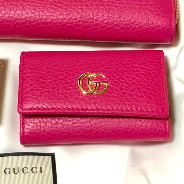 GUCCI GGマーモント レザーキーケース-