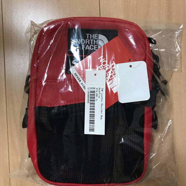 supreme north face ショルダーバック 赤