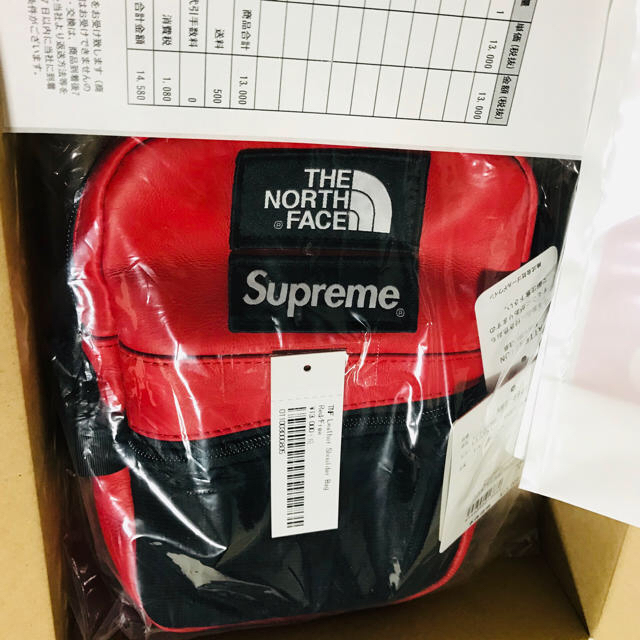 Supreme(シュプリーム)のSupreme®/The North Face® LeatherShoulder メンズのバッグ(ショルダーバッグ)の商品写真