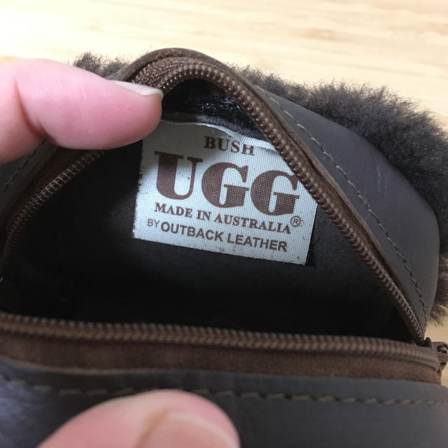 UGG(アグ)のUGG ポーチ レディースのファッション小物(ポーチ)の商品写真