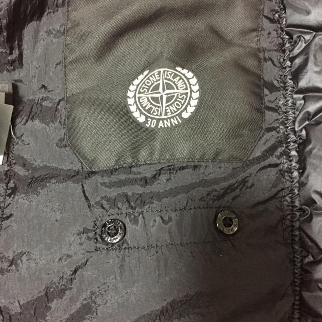 STONE ISLAND(ストーンアイランド)のSTONE ISLAND ストーンアイランド ダウンベスト サイズS USED メンズのジャケット/アウター(ダウンベスト)の商品写真