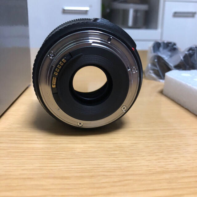 【超美品】Canon EF 35mm f2 IS USM  専用商品 予約済み