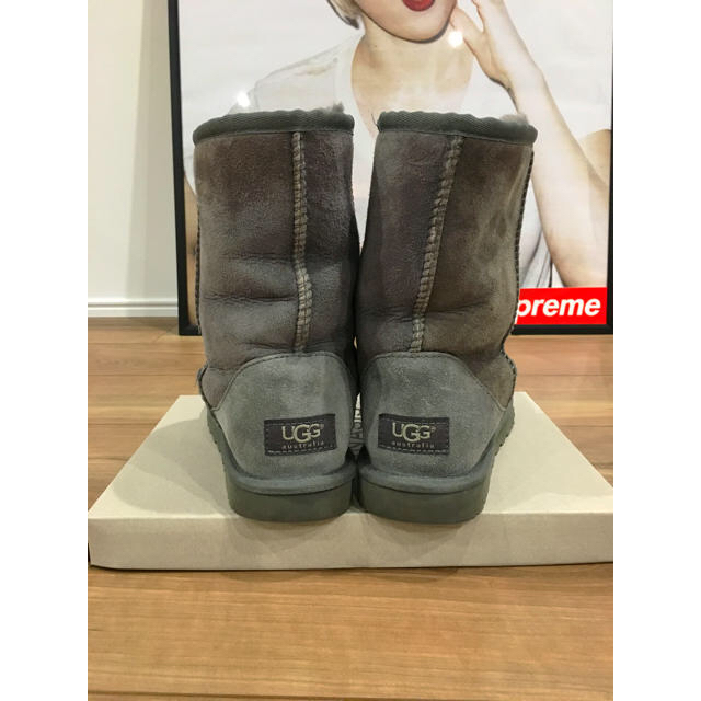 UGG(アグ)の★UGG アグ ムートンブーツ グレー★ レディースの靴/シューズ(ブーツ)の商品写真