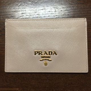 プラダ(PRADA)のPRADA パスケース（美品）(名刺入れ/定期入れ)