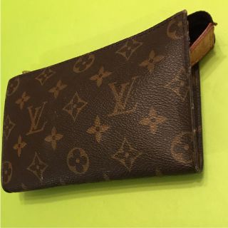 ルイヴィトン(LOUIS VUITTON)のルイヴィトン  ポーチ  モノグラム(ポーチ)