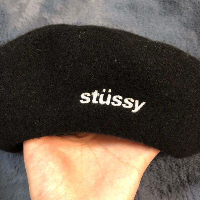 STUSSY(ステューシー)のStussy ベレー帽 黒 レディースの帽子(ハンチング/ベレー帽)の商品写真