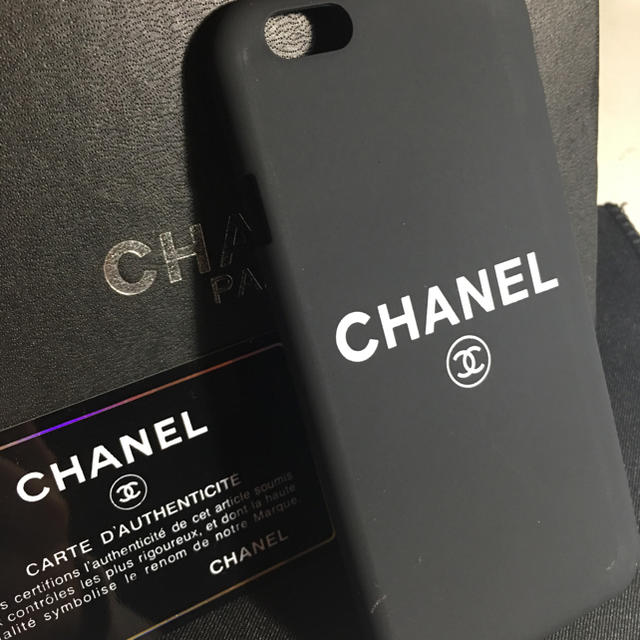 シャネル CHANEL iPhoneケース iPhoneカバー スマホケースの通販 by にな's shop｜ラクマ