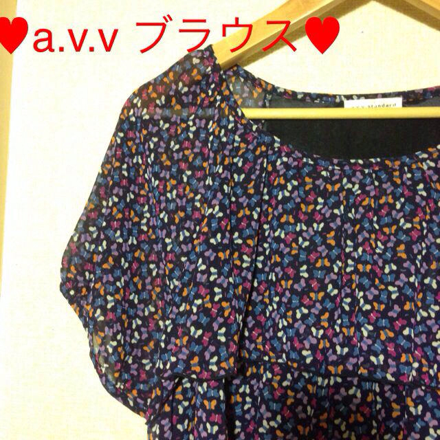 a.v.v(アーヴェヴェ)のa.v.vスタンダード チュニック レディースのトップス(チュニック)の商品写真