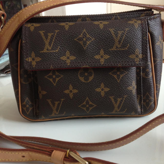 LOUIS VUITTON - 正規品 ルイヴィトン バック