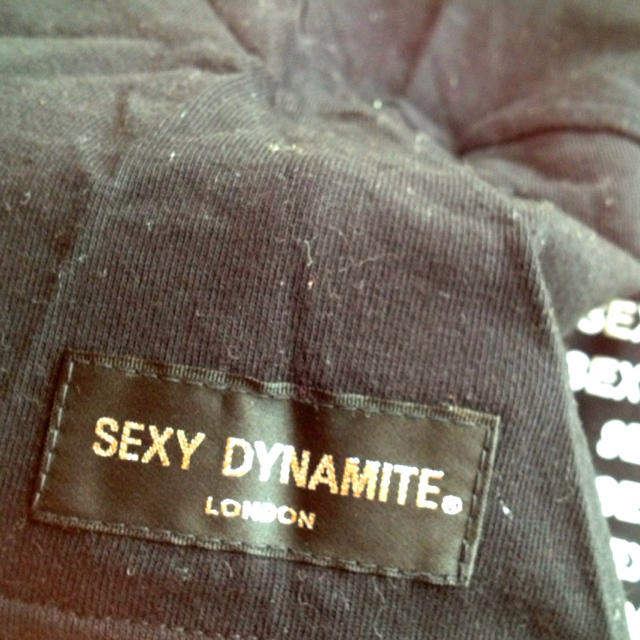 SEXY DYNAMITE(セクシーダイナマイト)のSEXY DYNAMITE LONDON レディースのトップス(Tシャツ(半袖/袖なし))の商品写真