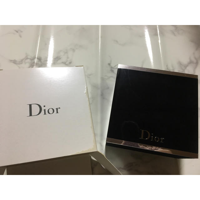 Dior(ディオール)のディオール ブラシ立て コスメ/美容のキット/セット(その他)の商品写真