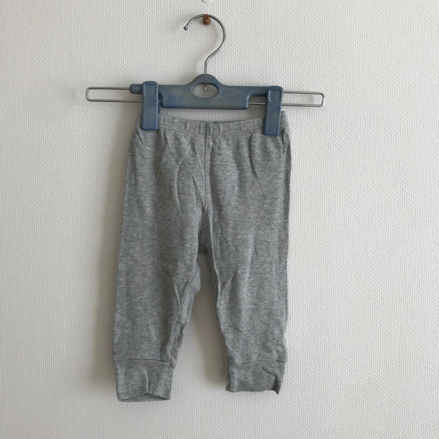 GAP(ギャップ)のズボン キッズ/ベビー/マタニティのベビー服(~85cm)(パンツ)の商品写真