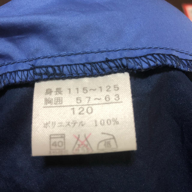 NIKE(ナイキ)のNIKEパーカー120㌢ キッズ/ベビー/マタニティのキッズ服男の子用(90cm~)(ジャケット/上着)の商品写真