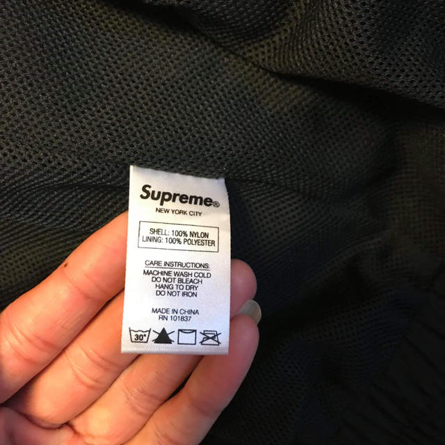 Supreme(シュプリーム)のSupreme1515様専用 Supreme arc track jacket メンズのジャケット/アウター(ナイロンジャケット)の商品写真