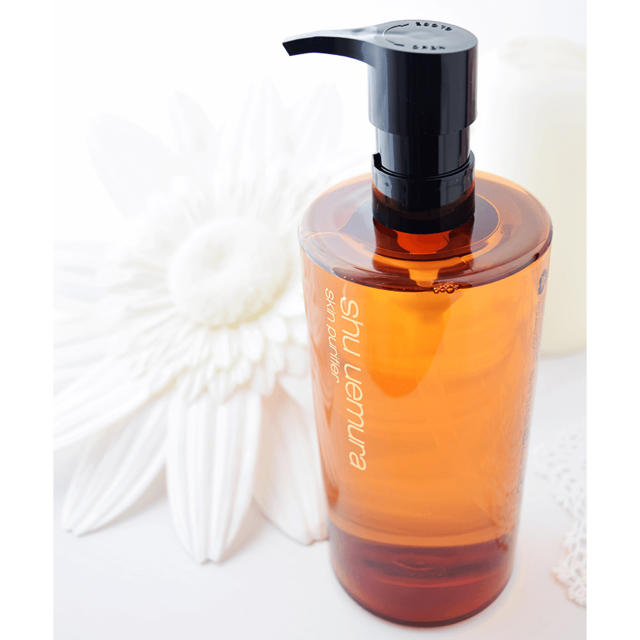 shu uemura(シュウウエムラ)のshu uemura  クレンジングオイル   450ml  ☆2セット☆ コスメ/美容のスキンケア/基礎化粧品(クレンジング/メイク落とし)の商品写真