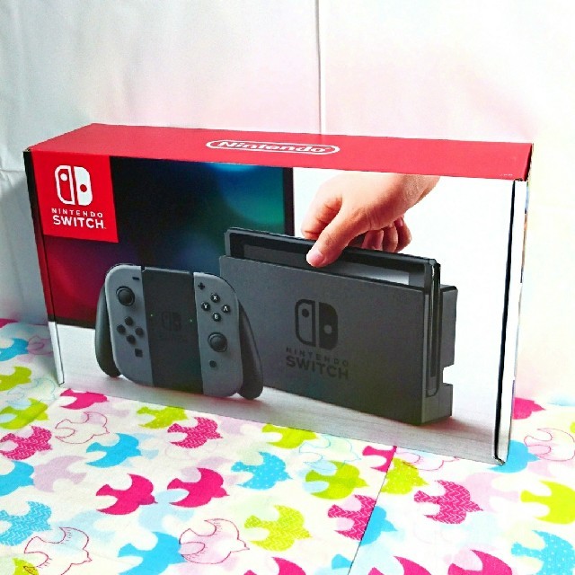 Nintendo Switch ニンテンドー スイッチ 本体　液晶保護フィルム付