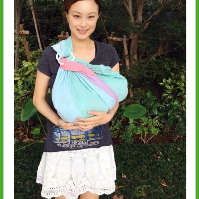 アッキースリング 美品 蛯原英里さん愛用