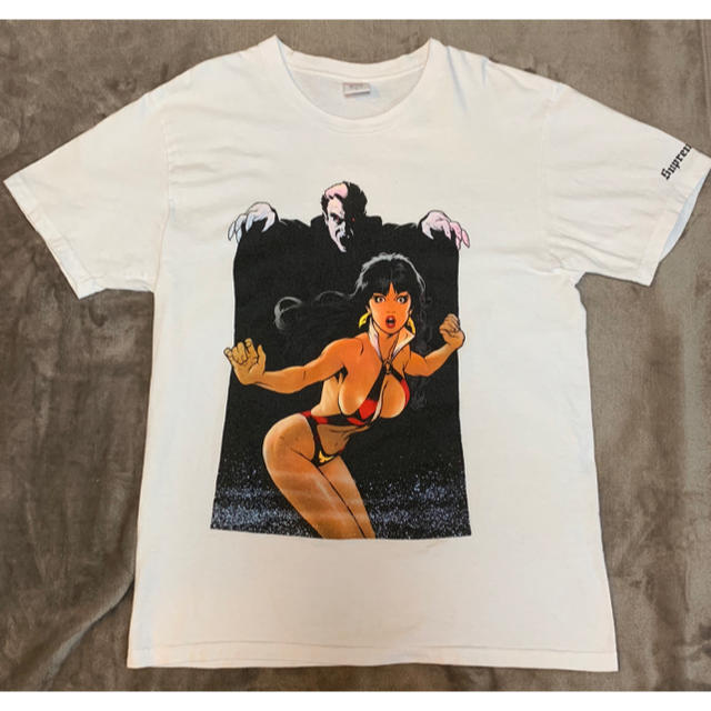 Supreme(シュプリーム)のだい様専用Supreme 17ss "Vampirella Teeヴァンピエラ メンズのトップス(Tシャツ/カットソー(半袖/袖なし))の商品写真