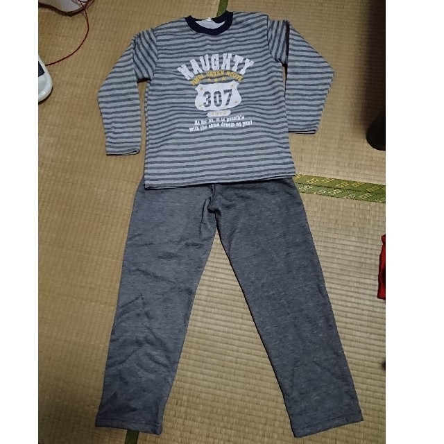 男児裏起毛パジャマ キッズ/ベビー/マタニティのキッズ服男の子用(90cm~)(パジャマ)の商品写真