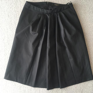 インタープラネット(INTERPLANET)のINTERPLANET スカート 黒 38サイズ シンプル(ひざ丈スカート)