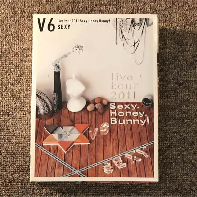 V6(ブイシックス)のV6 sexy honey bunny sexy盤 初回限定 DVD おまけ エンタメ/ホビーのタレントグッズ(アイドルグッズ)の商品写真