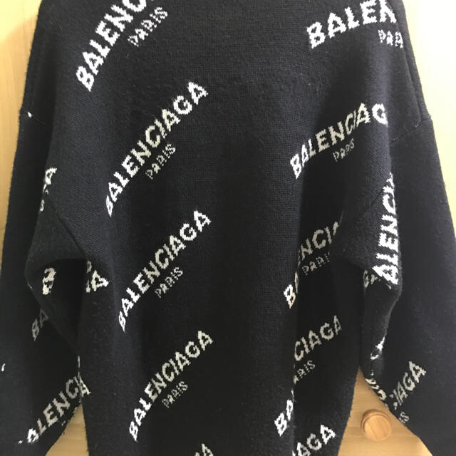 BALENCIAGA ロゴニットセーター