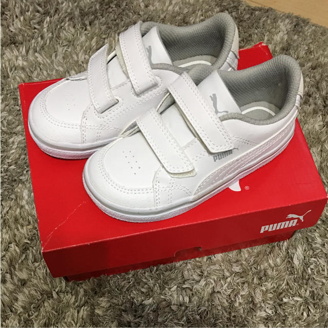 PUMA(プーマ)の新品！プーマ♡kids スニーカー 15㎝ キッズ/ベビー/マタニティのキッズ靴/シューズ(15cm~)(スニーカー)の商品写真