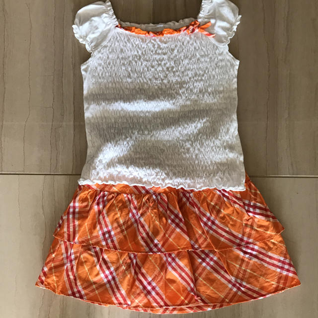 BURBERRY(バーバリー)のバーバリー 120  キッズ/ベビー/マタニティのキッズ服女の子用(90cm~)(Tシャツ/カットソー)の商品写真