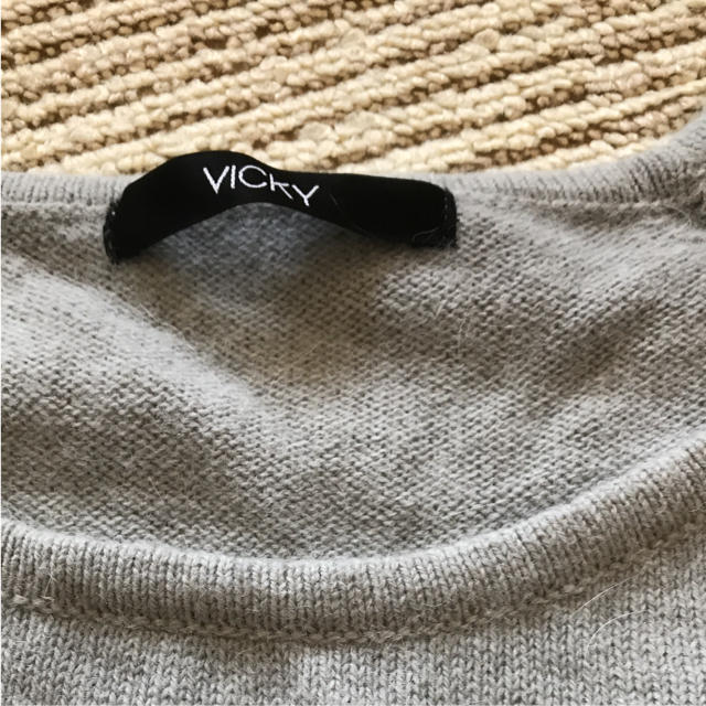 VICKY(ビッキー)の美品VICKY アンゴラ混半袖ニット レディースのトップス(ニット/セーター)の商品写真