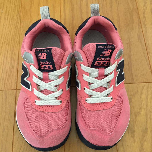 New Balance(ニューバランス)の★専用★ キッズ/ベビー/マタニティのキッズ靴/シューズ(15cm~)(スニーカー)の商品写真