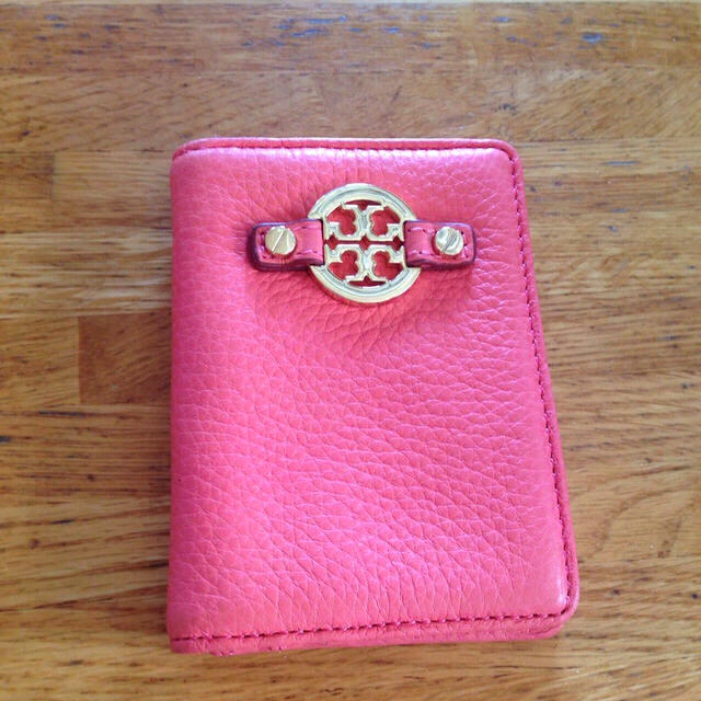 Tory Burch(トリーバーチ)のトリーバーチ美品✳︎定期ケース レディースのファッション小物(名刺入れ/定期入れ)の商品写真