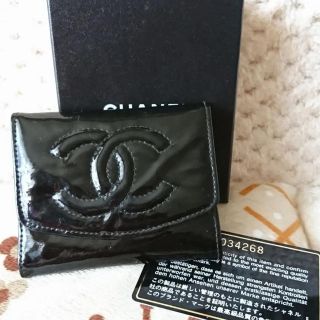 CHANEL エナメル　コインケース