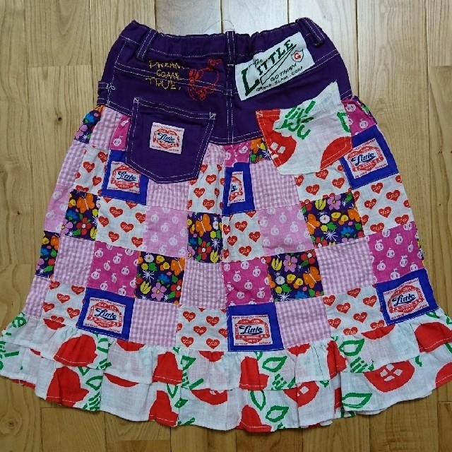 GOTHAM(ゴッサム)の新品パッチワークスカート 110 キッズ/ベビー/マタニティのキッズ服女の子用(90cm~)(スカート)の商品写真