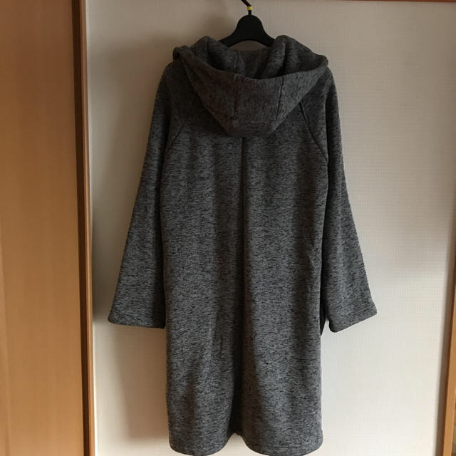 w closet(ダブルクローゼット)のちわわん様専用 w closet エコファーポケットフードコート レディースのジャケット/アウター(ロングコート)の商品写真