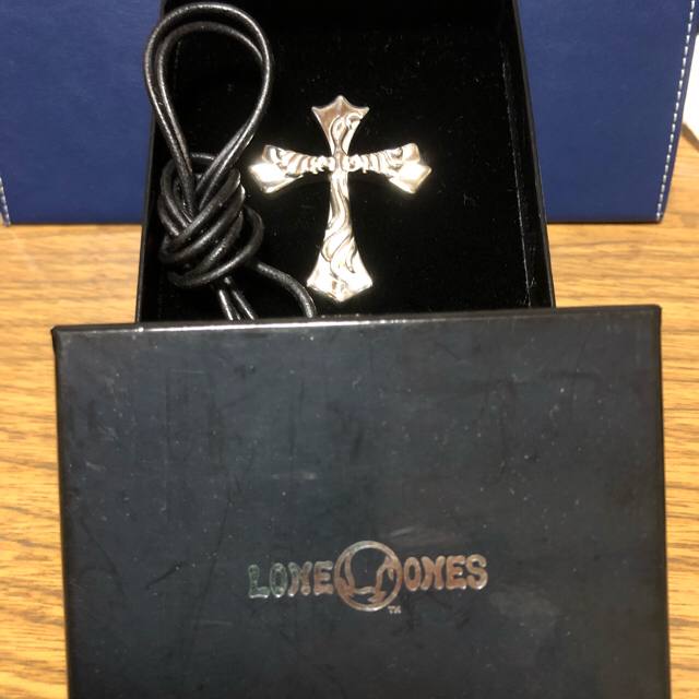 LONE ONES(ロンワンズ)のロンワンズ スプレッドイーグルペンダント ラージ メンズのアクセサリー(ネックレス)の商品写真