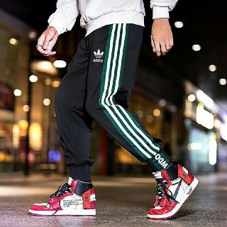 adidas - 送料込 アディダス オリジナルス トラックパンツの通販 by
