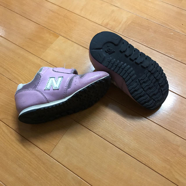 New Balance(ニューバランス)の専用！ニューバランス NB ピンク 15 スニーカー  キッズ/ベビー/マタニティのキッズ靴/シューズ(15cm~)(その他)の商品写真