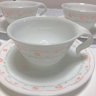 コレール(CORELLE)の【 プレゼント付】優しいコレール ４客(食器)