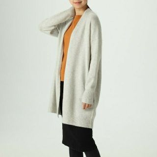 ムジルシリョウヒン(MUJI (無印良品))の今期新品無印良品ヤク入りブークレロングカーディガン(カーディガン)