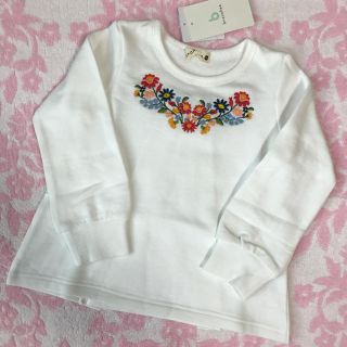 ブランシェス(Branshes)の☆新品☆ ブランシェス 後ろも可愛い♡ 花柄 刺繍 トレーナー 100cm(Tシャツ/カットソー)