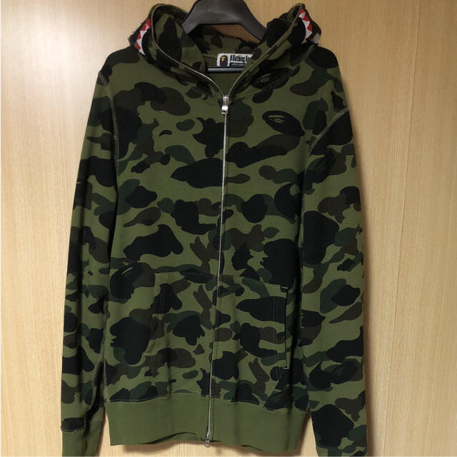 A BATHING APE(アベイシングエイプ)のシャークパーカー shark ape bape エイプ ベイプ メンズのトップス(パーカー)の商品写真