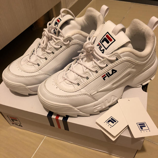 FILA(フィラ)のFILA  DISRUPTOR2 正規品 レディースの靴/シューズ(スニーカー)の商品写真