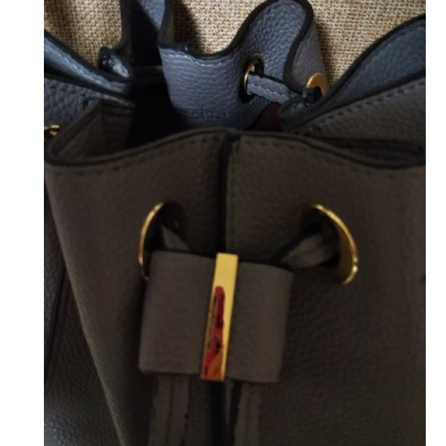 ZARA(ザラ)のZARA バッグ レディースのバッグ(ショルダーバッグ)の商品写真
