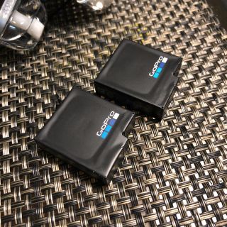 ゴープロ(GoPro)のGoPro hero 5 6 7  ゴープロ バッテリー 純正品 2個セット(コンパクトデジタルカメラ)