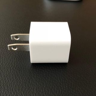 アイフォーン(iPhone)のiPhone 充電器 アダプタ  純正品 値下げしました(バッテリー/充電器)