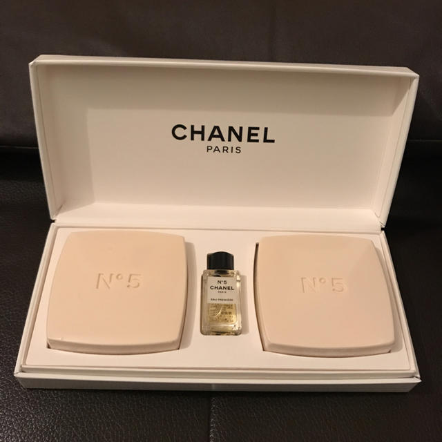 CHANEL(シャネル)の【新品未使用】CHANEL/シャネル ソープ ミニ香水 セット コスメ/美容のボディケア(ボディソープ/石鹸)の商品写真