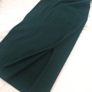 ユニクロ(UNIQLO)のUNIQLO ニットタイトスカート リブタイトスカート(ひざ丈スカート)