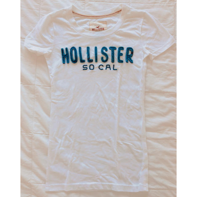 Hollister(ホリスター)のHollister Tシャツ レディースのトップス(Tシャツ(半袖/袖なし))の商品写真